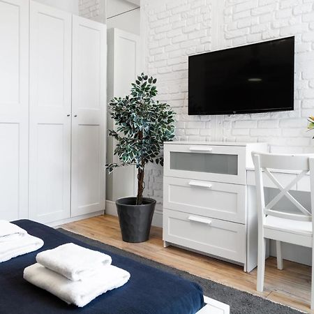 Househost Apartment: Bonerowska 5/19 كراكوفيا المظهر الخارجي الصورة